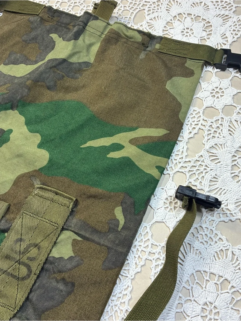 Military Issue Raleigh Industries Protective Ensemble Carrying Bag Woodland Camo